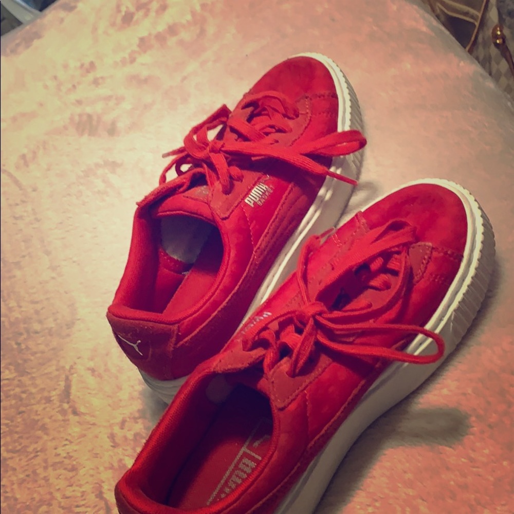 Puma Sneakers